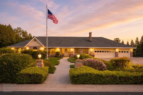 $1,215,000 | 521 Daniel Drive, Yuba City, CA 95993