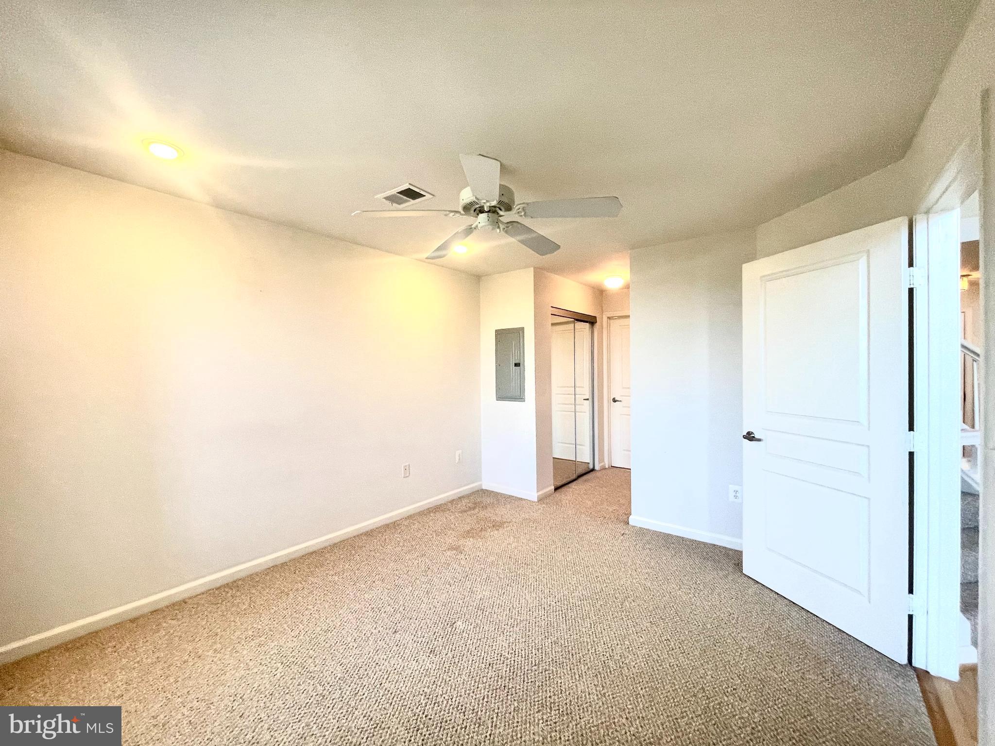 12000 Market Street, Unit 478 Reston, VA 20190 - Photo 9 of 15 Bedroom