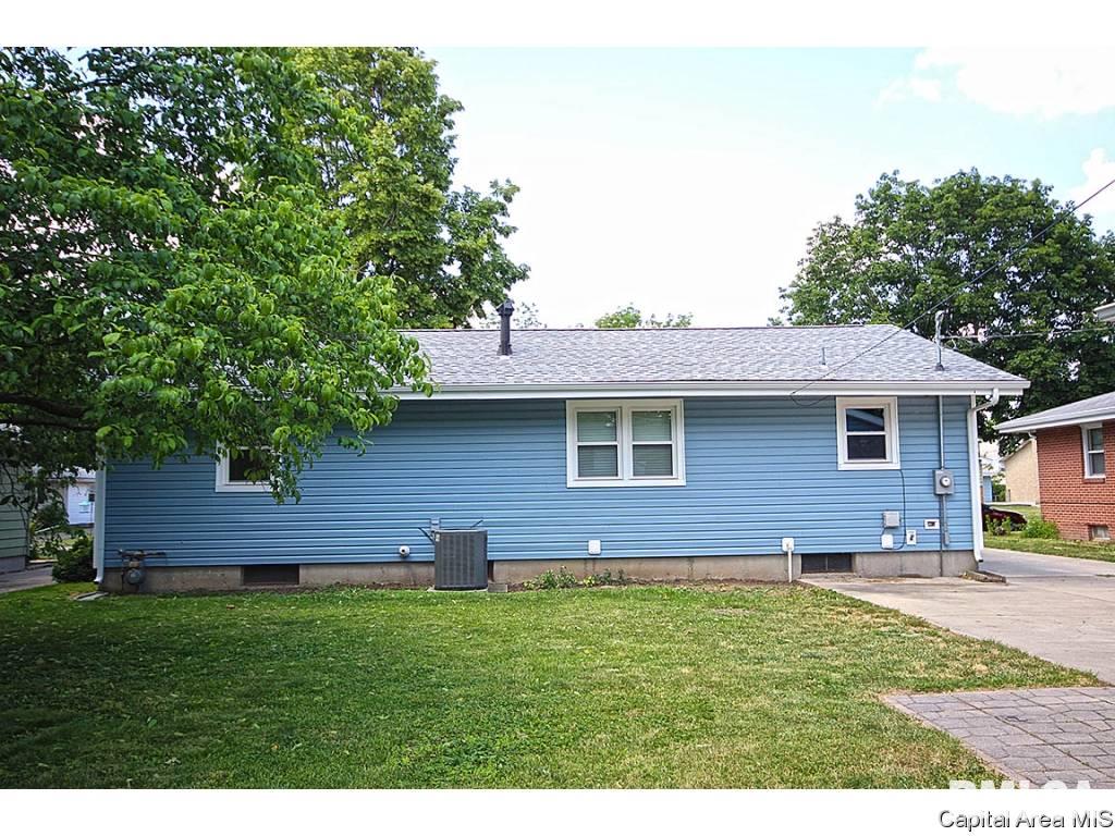 38 Radcliff Road Springfield, IL 62703 - Photo 32 of 33
