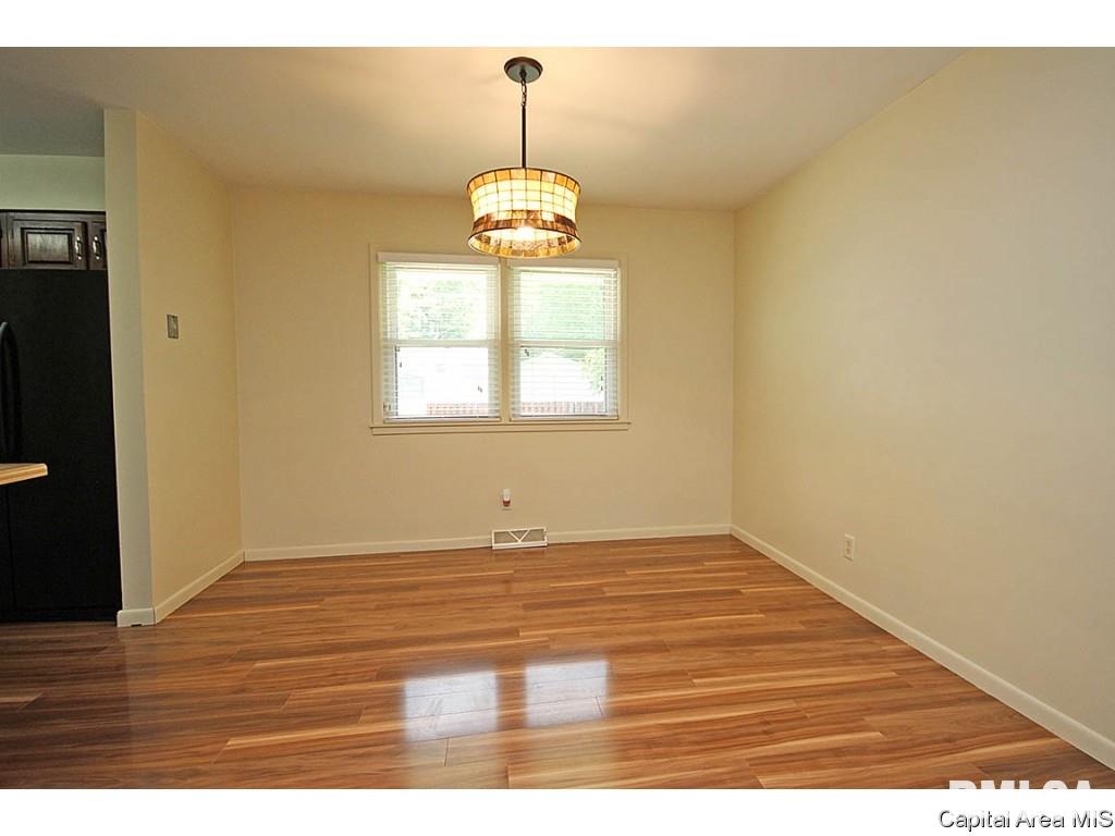 38 Radcliff Road Springfield, IL 62703 - Photo 8 of 33