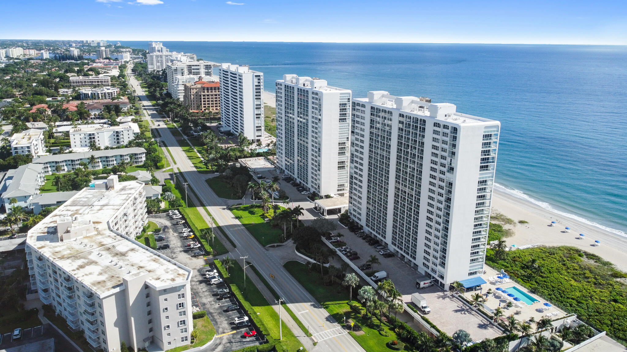2800 South Ocean Boulevard, Unit 21E Boca Raton, FL 33432 - Photo 32 of 60 a view of city with tall buildings