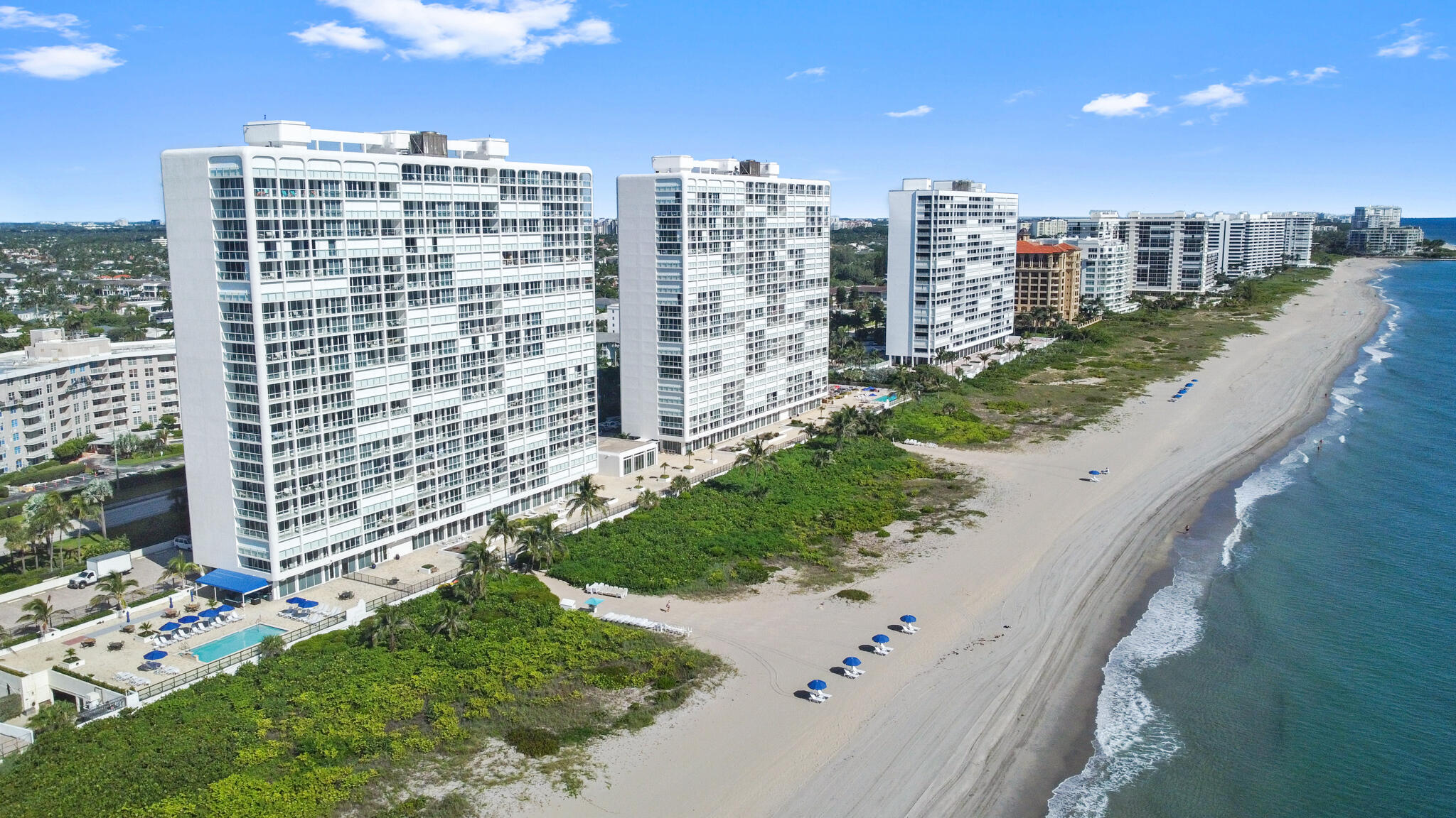 2800 South Ocean Boulevard, Unit 21E Boca Raton, FL 33432 - Photo 36 of 60 a view of a city with tall buildings