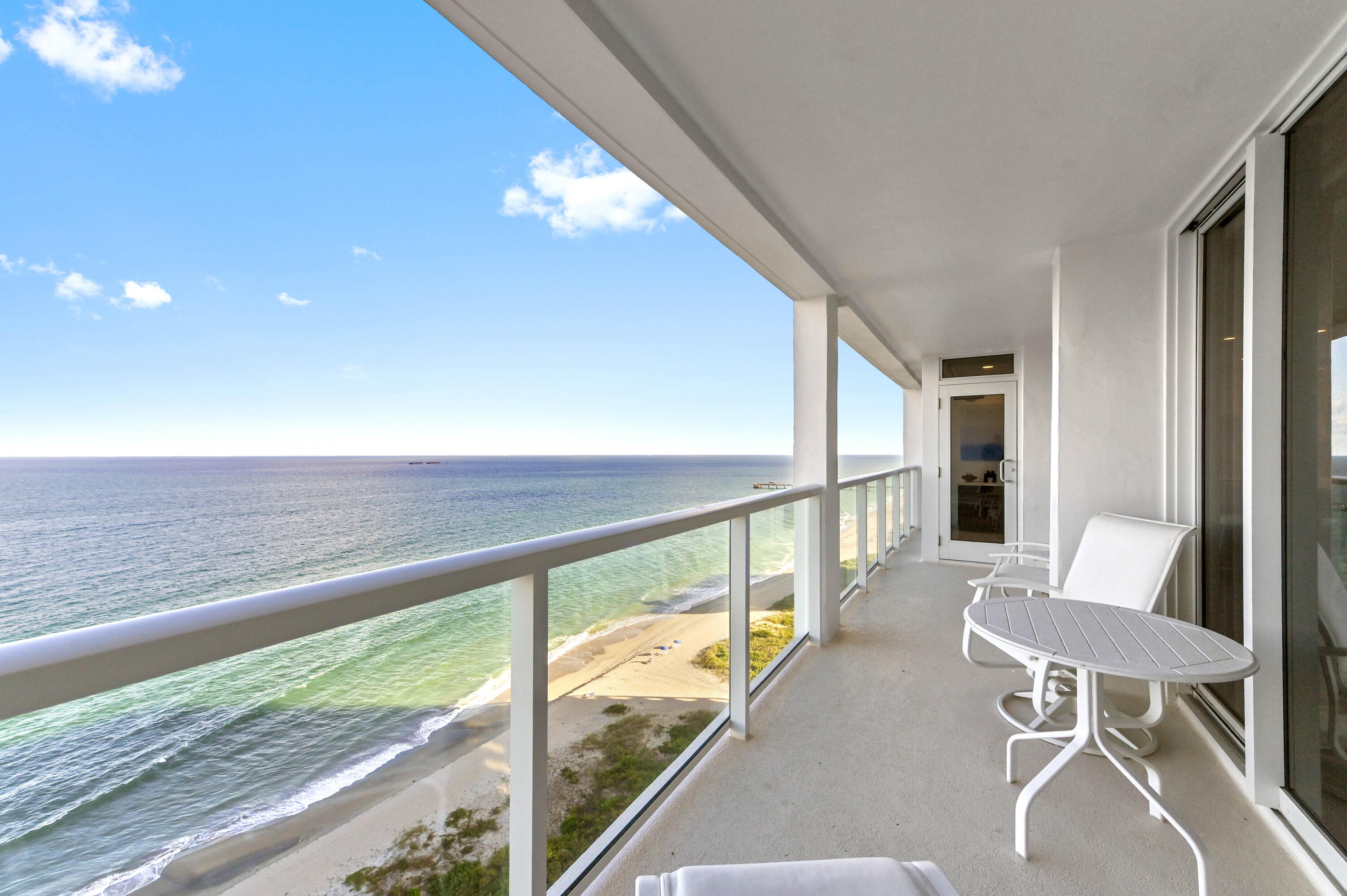 2800 South Ocean Boulevard, Unit 21E Boca Raton, FL 33432 - Photo 8 of 60 a view of an chairs and table in the balcony