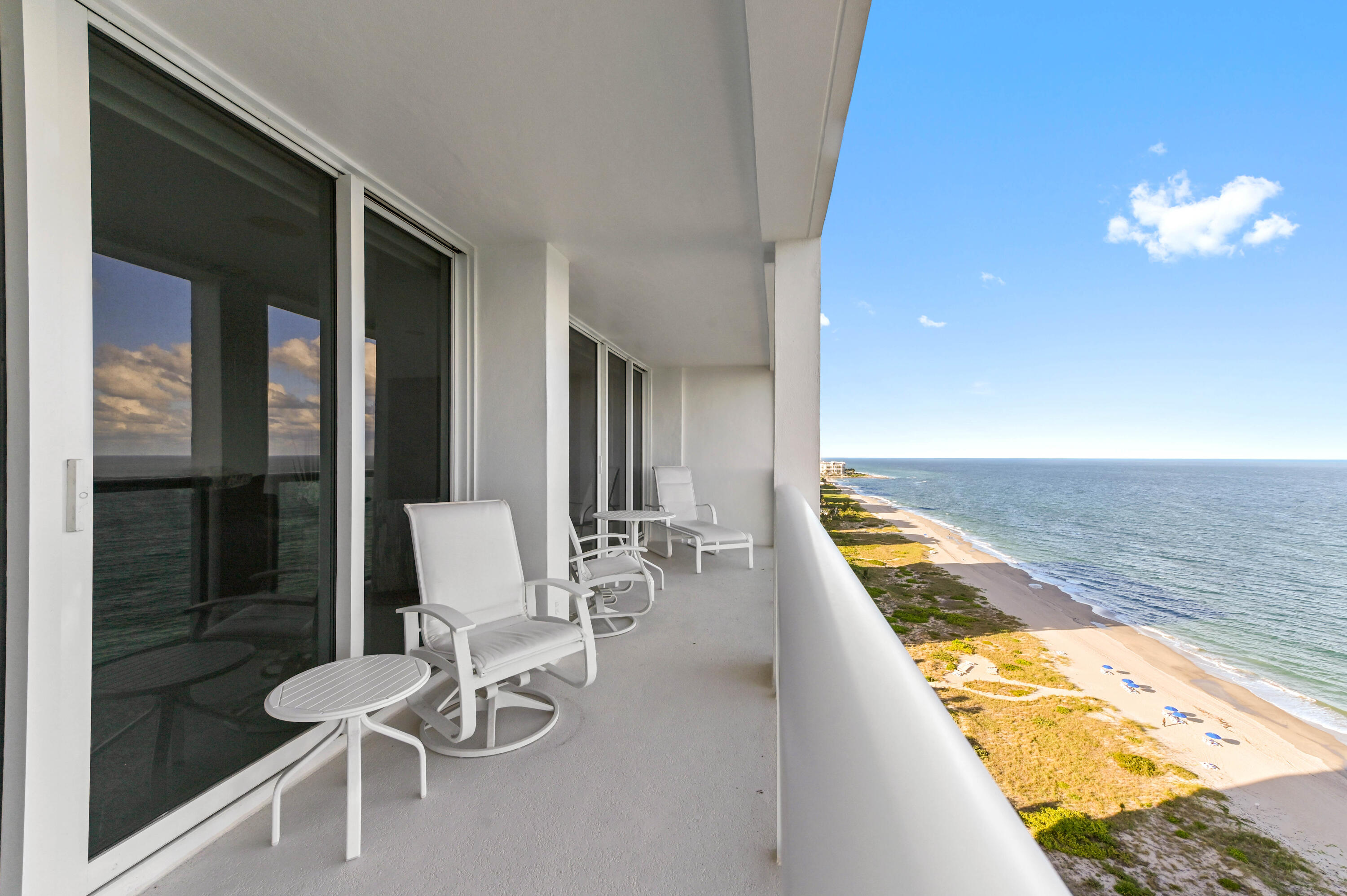 2800 South Ocean Boulevard, Unit 21E Boca Raton, FL 33432 - Photo 9 of 60 OCEANFRONT Balcony