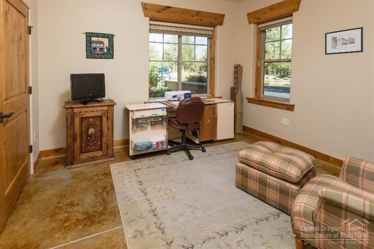 17560 Mountain View Road Sisters, OR 97759 - Photo 14 of 23 Additional Photo