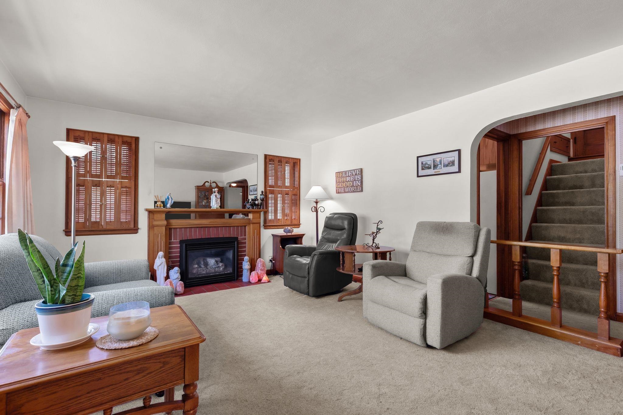 731 East Fremont Street Appleton, WI 54915 - Photo 5 of 54