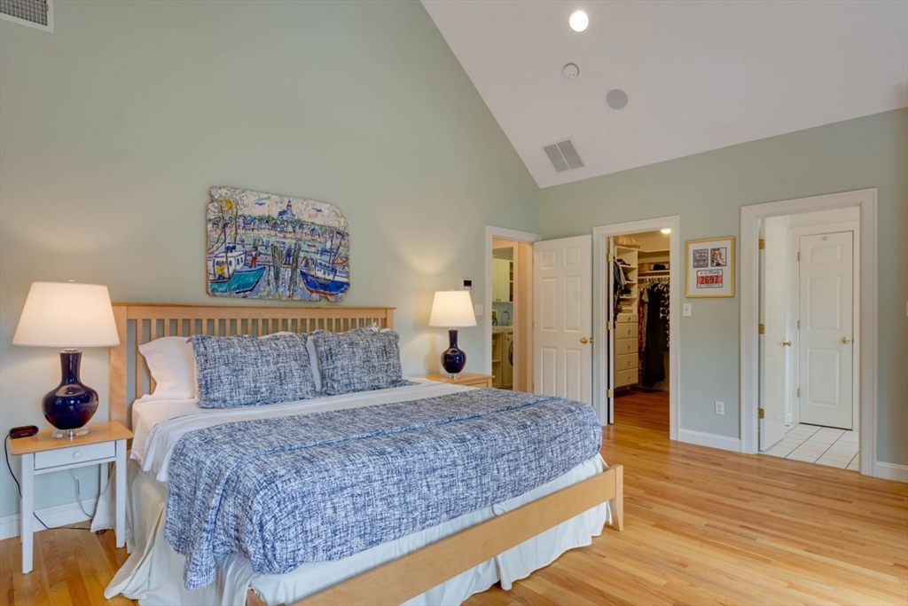 96 Richdale Road Needham, MA 02494 - Photo 22 of 41