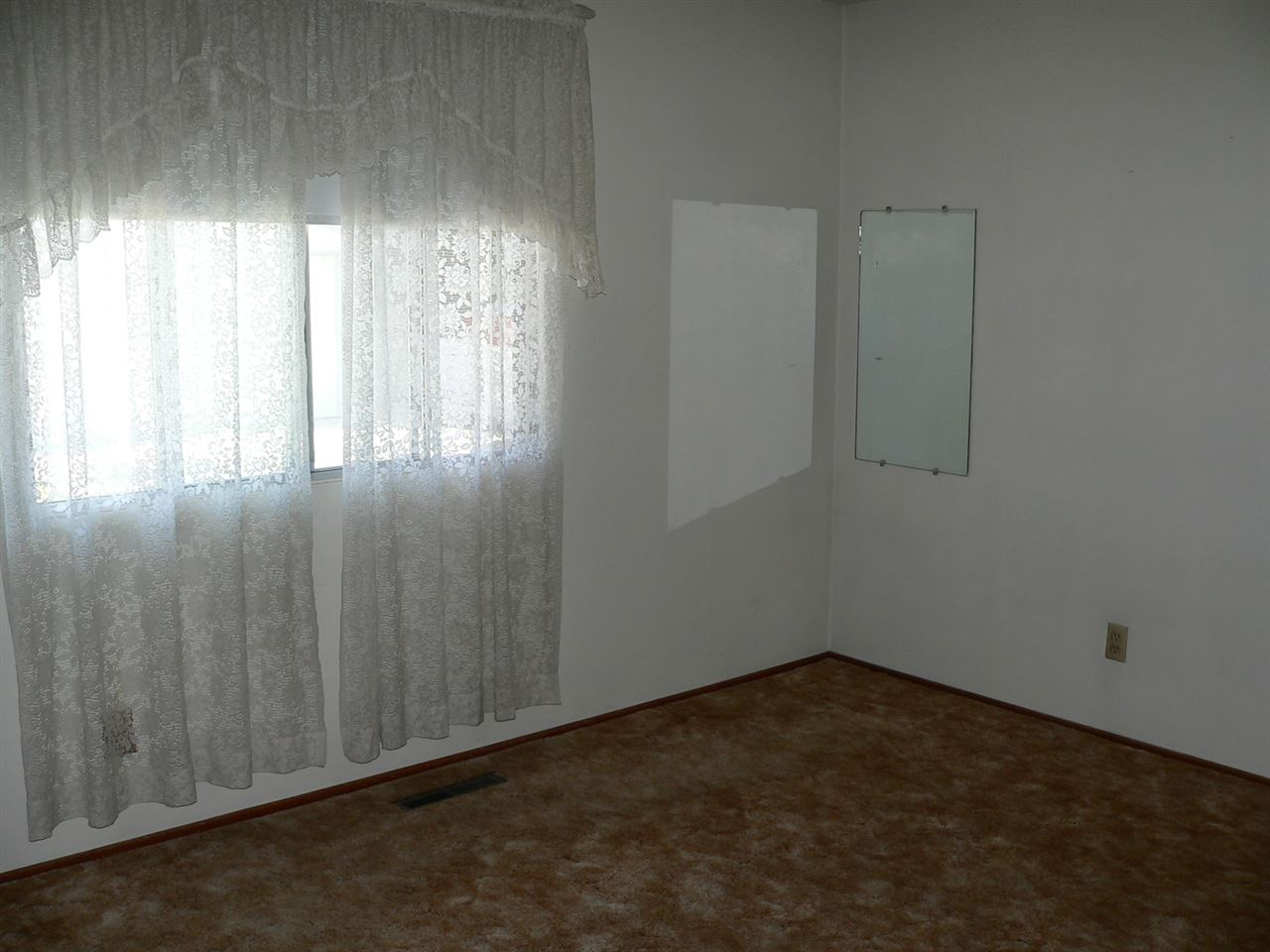 3009 South Bowdish Road Spokane, WA 99206 - Photo 9 of 12 Gallery Image 9