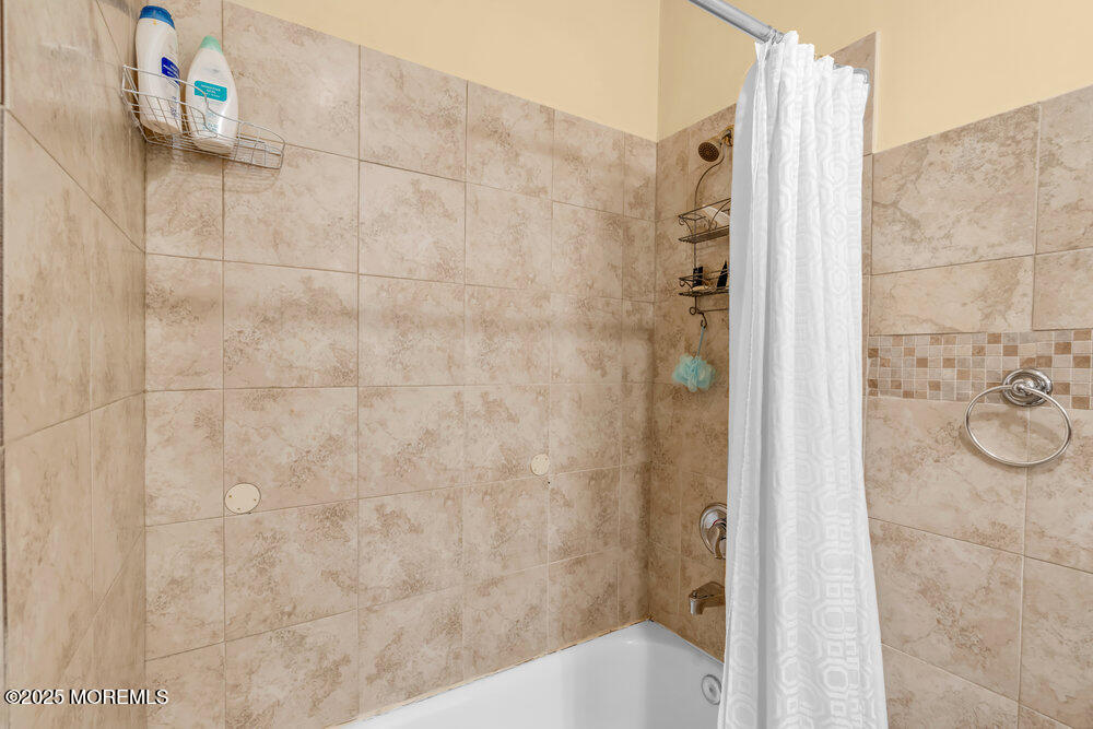 312 Clearstream Road Jackson, NJ 08527 - Photo 54 of 99 a bathroom with a granite countertop shower and a sink