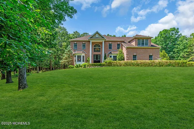 $1,750,000 | 312 Clearstream Road, Jackson, NJ 08527