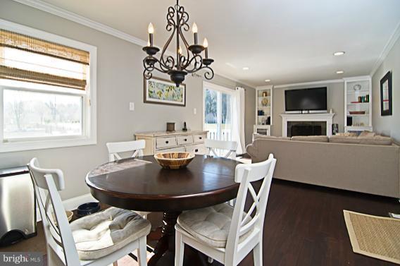8469 Roberts Road Ellicott City, MD 21043 - Photo 24 of 30 Breakfast nook with upgraded fixtures