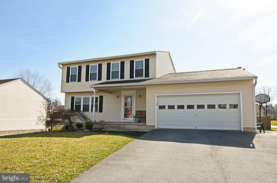 8469 Roberts Road Ellicott City, MD 21043 - Photo 30 of 30 Exterior (Front)