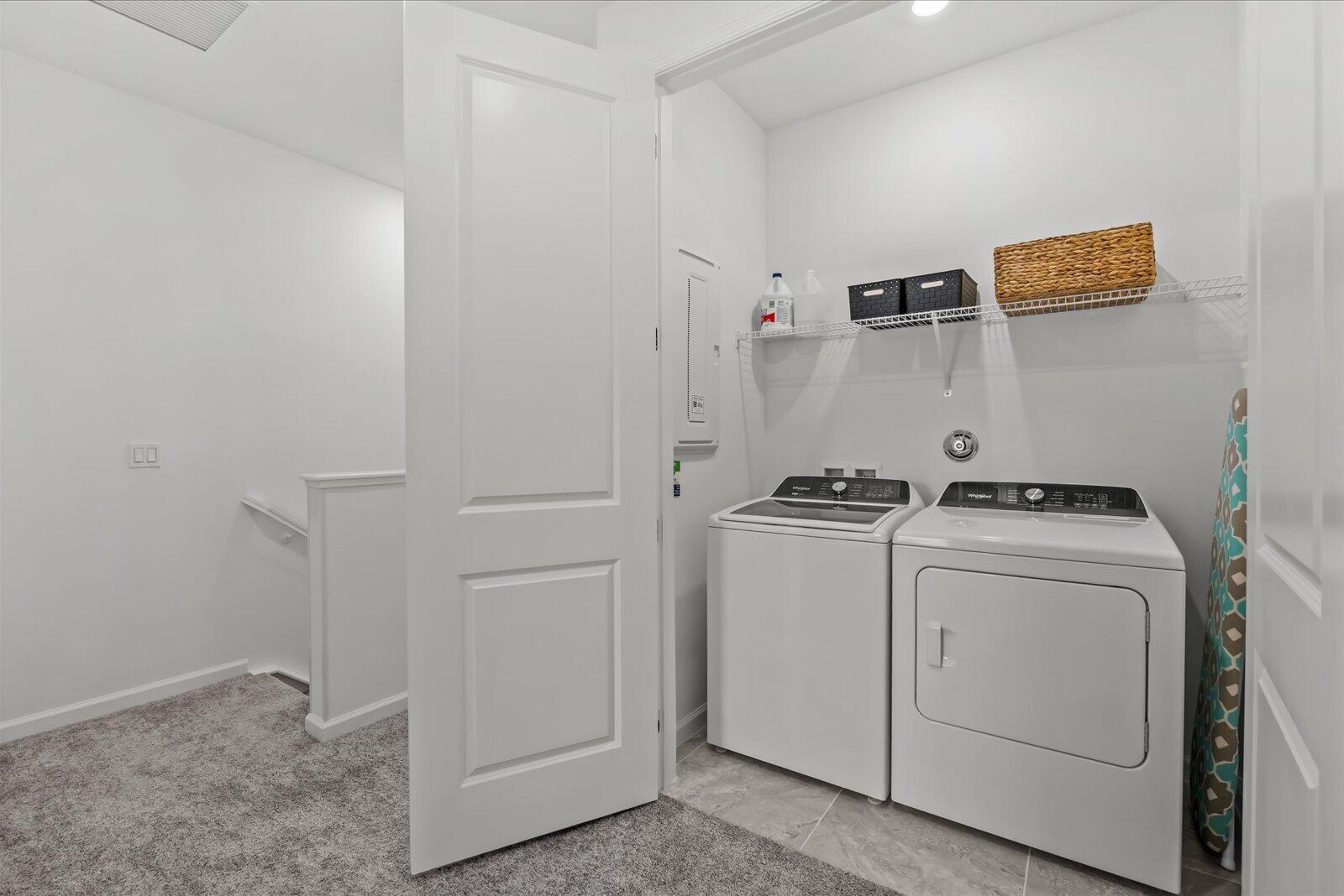 276 Southwest Sally Way Stuart, FL 34997 - Photo 29 of 36 Laundry
