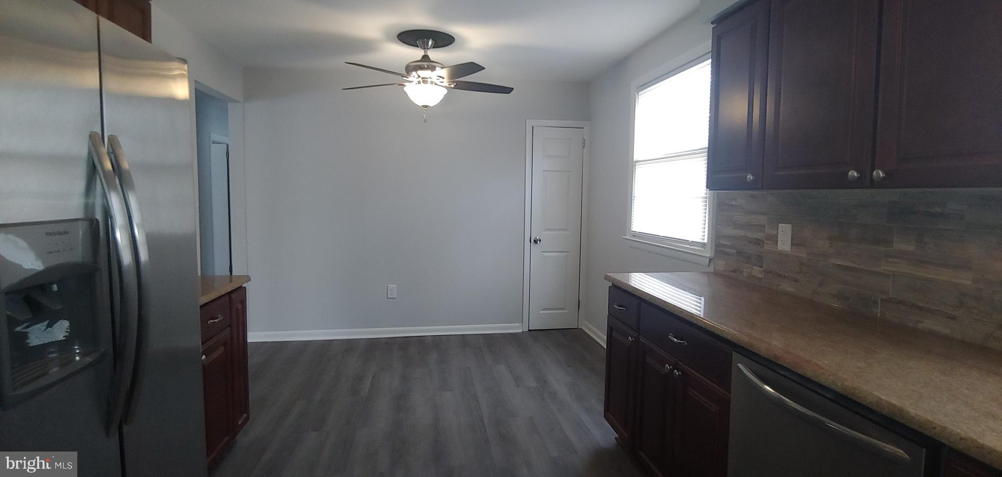 205 Davis Road Runnemede, NJ 08078 - Photo 16 of 32