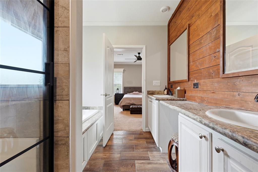 4754 Southwest 10th Street Bell, FL 32619 - Photo 26 of 47 Gallery Image 26
