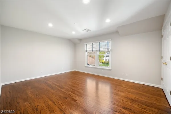 $2,100,000 | 58 Rolling Hill Drive, Chatham, NJ 07928