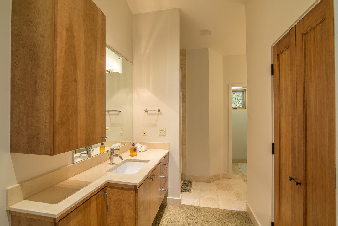 602 Forest Glen Road Olympic Valley, CA 96146 - Photo 7 of 14 Gallery Image 7