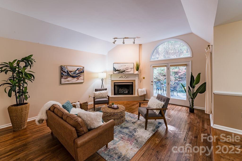 210 Laurel Ridge Road, Unit 5 Asheville, NC 28805 - Photo 5 of 39 Gallery Image 5