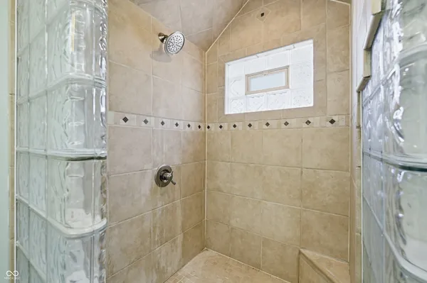 $1,297,950 | 7891 West Whiteland Road, Bargersville, IN 46106