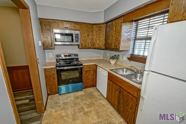 $117,500 | 16382 Hooper Road, Unit A1, Greenwell Springs, LA 70739