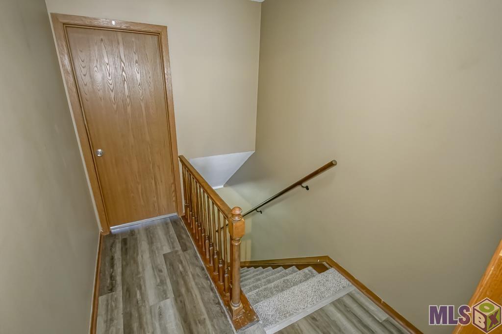 16382 Hooper Road, Unit A1 Greenwell Springs, LA 70739 - Photo 15 of 23 Landing