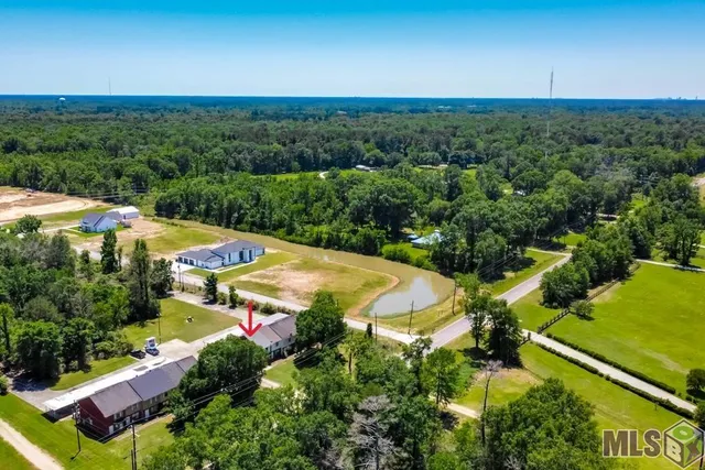 $117,500 | 16382 Hooper Road, Unit A1, Greenwell Springs, LA 70739