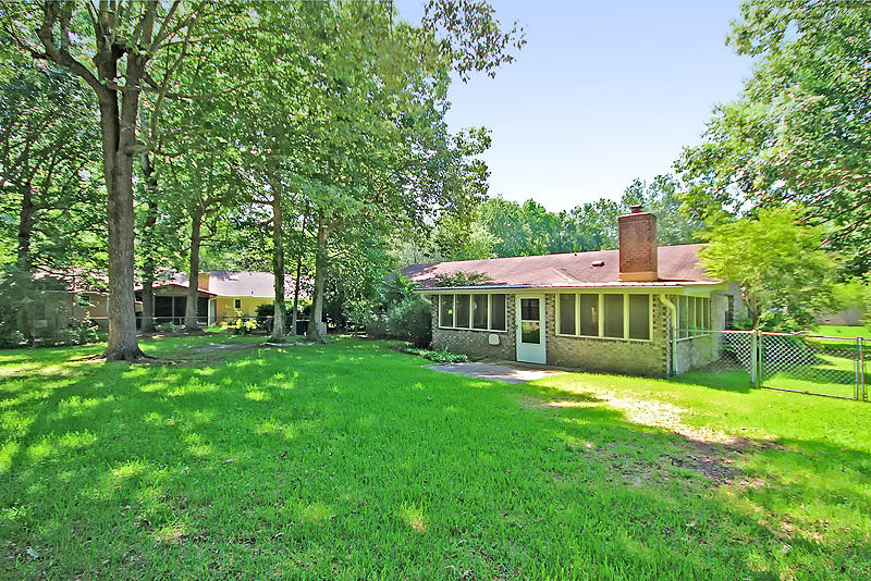 111 Woodthrush Road Summerville, SC 29485 - Photo 24 of 26 215-copy