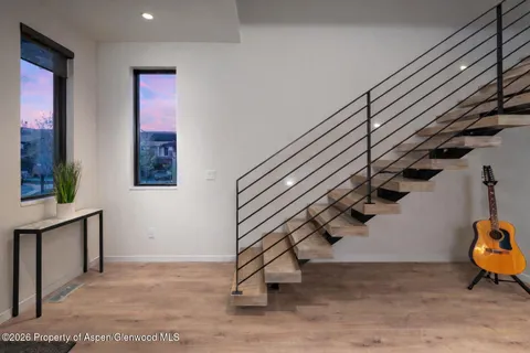 a view of entryway and hall