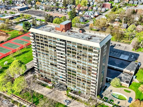 $204,000 | 4000 North Meridian Street, Unit 14A, Indianapolis, IN 46208