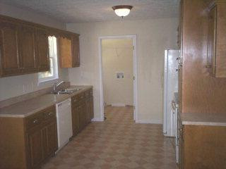 293 Mullins Hollow Road McKee, KY 40447 - Photo 9 of 37 Photo 9