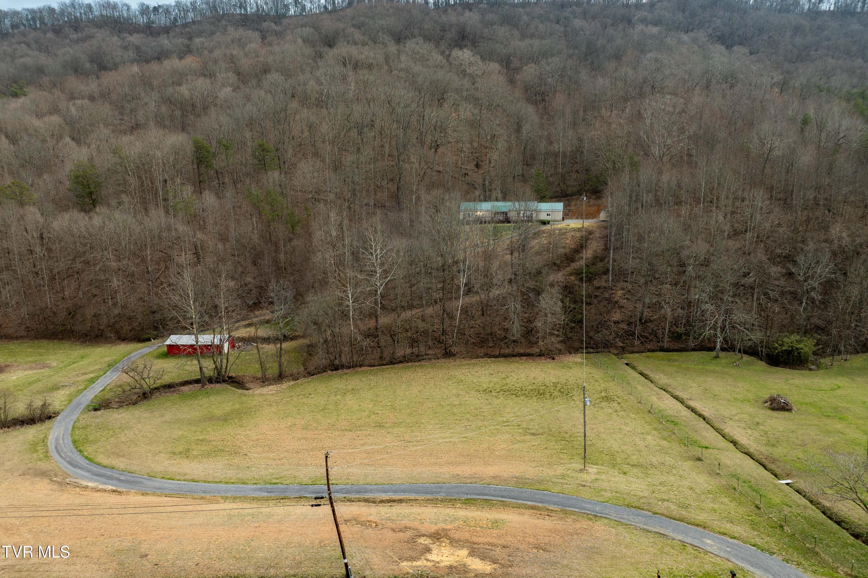 555 Butcher Valley Road Rogersville, TN 37857 - Photo 31 of 89 555 Butcher Valley Rd (27 of 90)