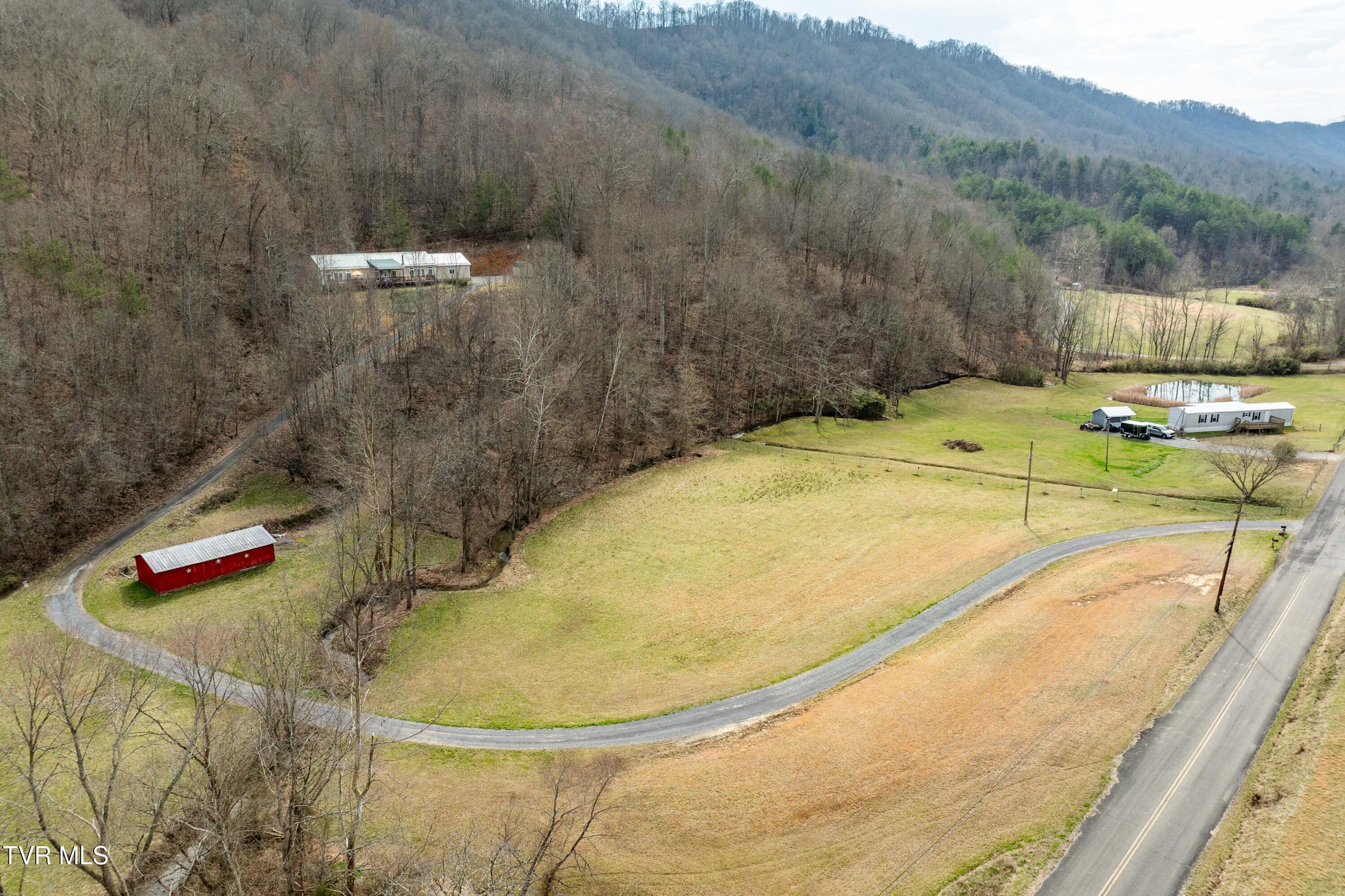 555 Butcher Valley Road Rogersville, TN 37857 - Photo 33 of 89 555 Butcher Valley Rd (29 of 90)