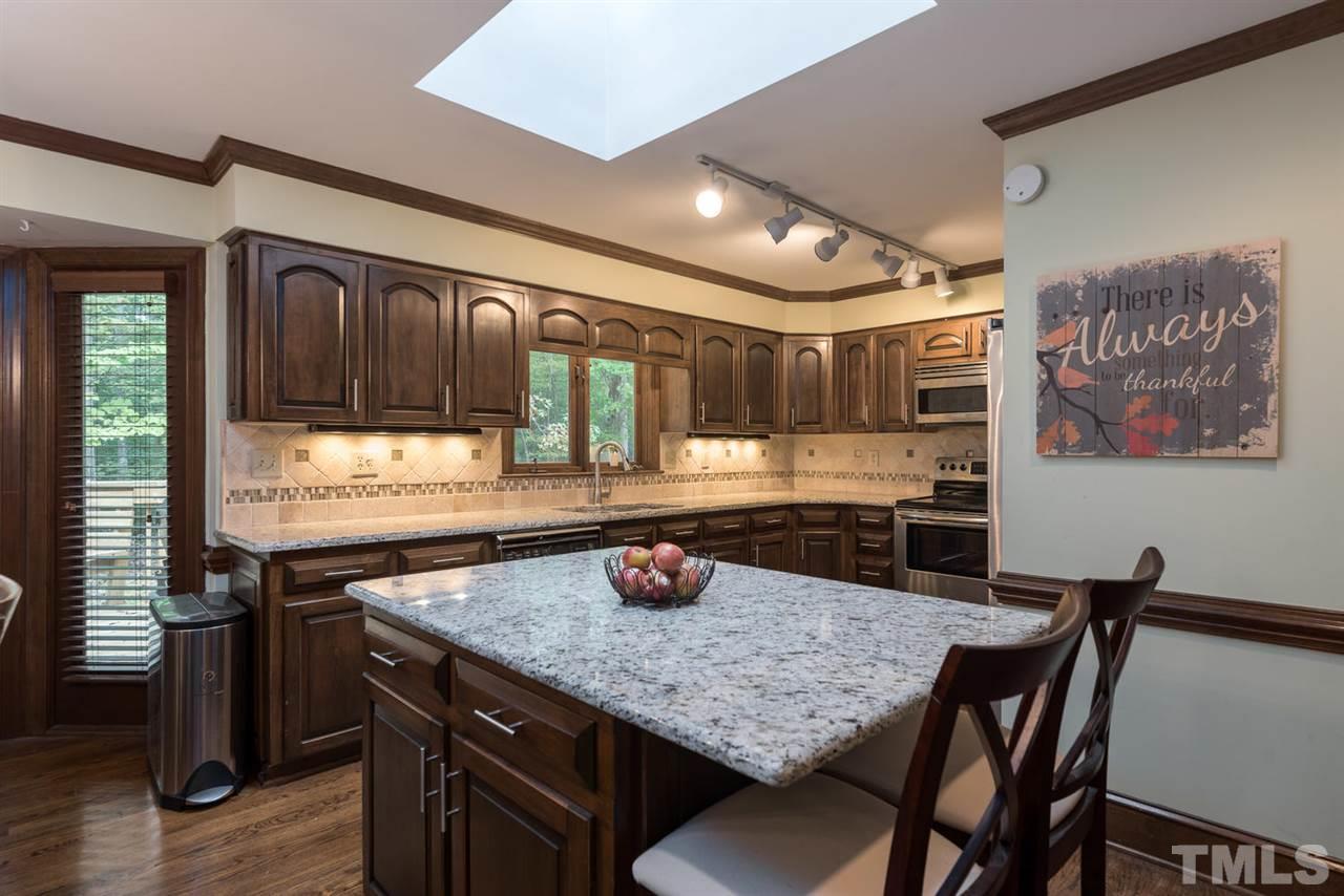 9124 Sutherland Court Raleigh, NC 27615 - Photo 8 of 25