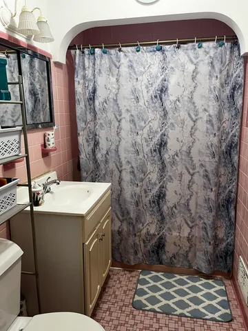 $1,200,000 | 8416-8418 Grand Avenue, North Bergen, NJ 07047