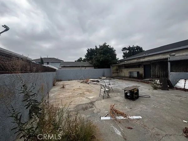 $750,000 | 9457 Flora Vista Street, Bellflower, CA 90706