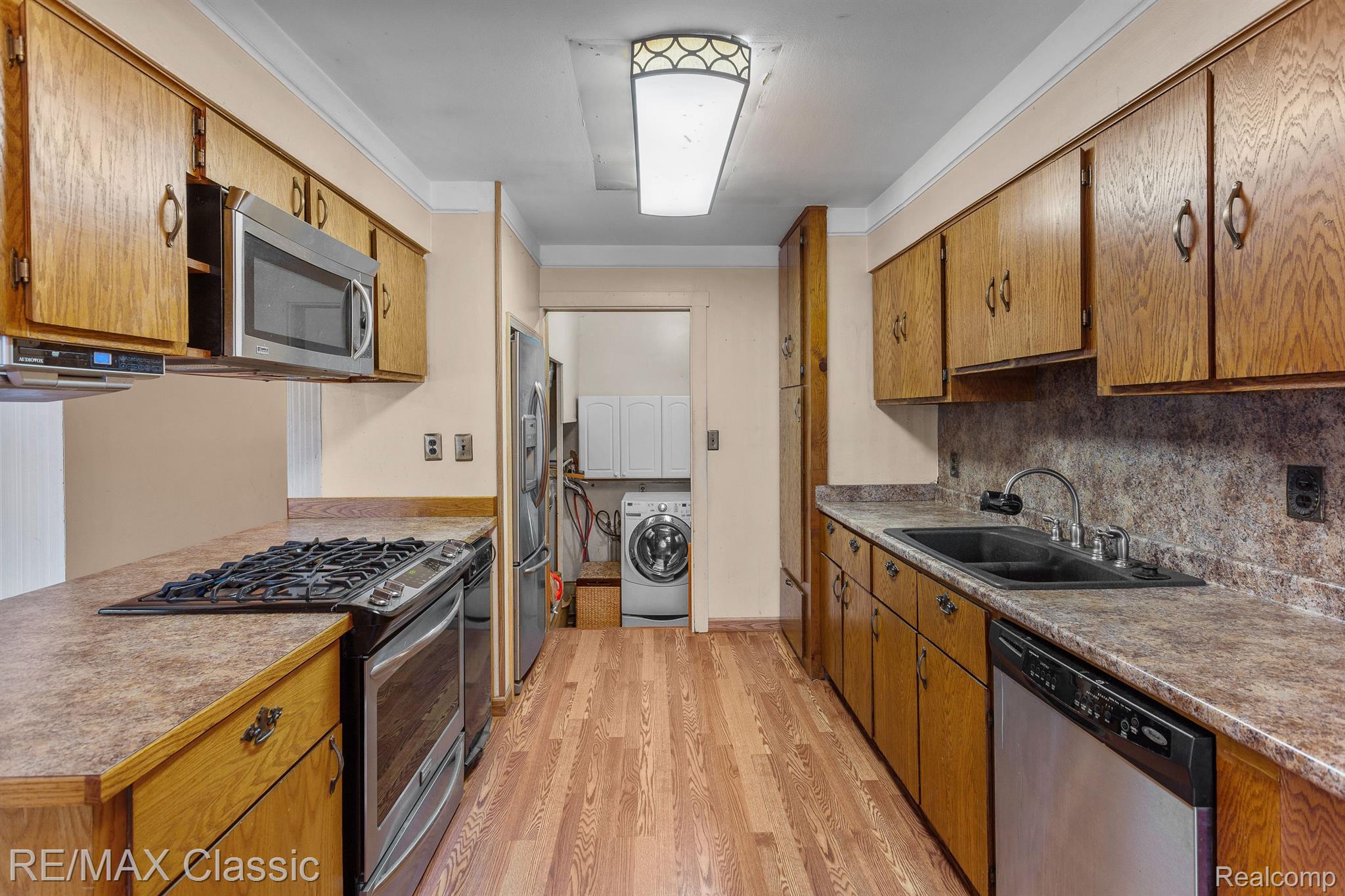 4312 Howe Road Wayne, MI 48184 - Photo 8 of 39 Gallery Image 8