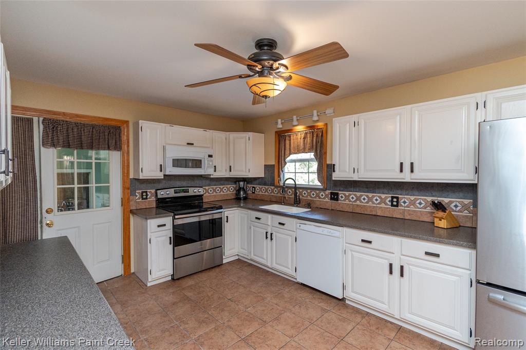 6313 Kelly Road Cass City, MI 48726 - Photo 14 of 58 Gallery Image 14