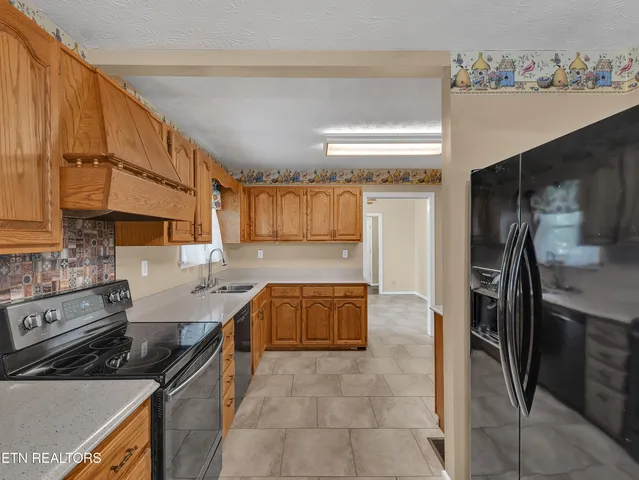 $275,500 | 623 Whippoorwill Drive, Talbott, TN 37877