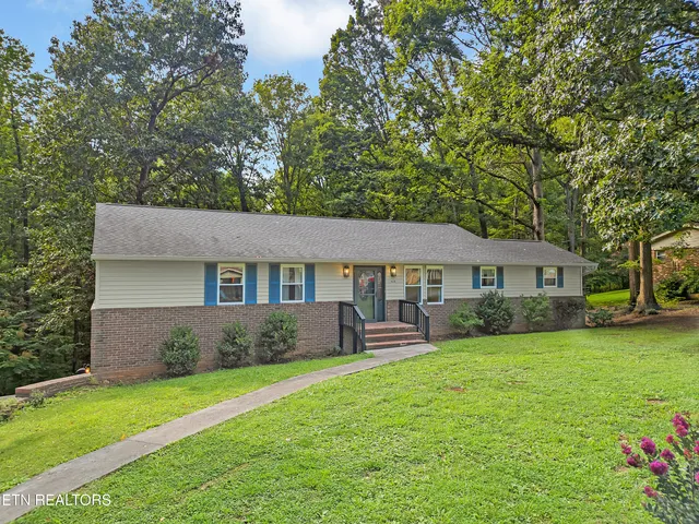 $275,500 | 623 Whippoorwill Drive, Talbott, TN 37877