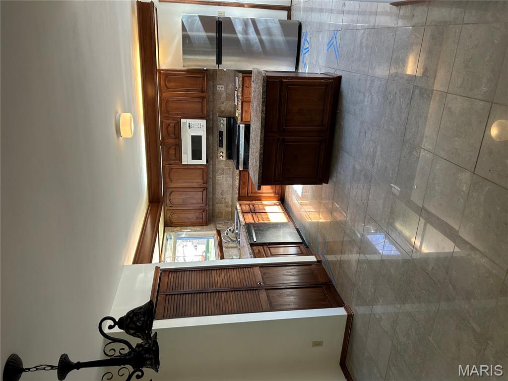 16128 Barrier Reef Court Grover, MO 63040 - Photo 13 of 35