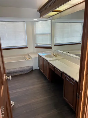 $2,700 | 16128 Barrier Reef Court, Grover, MO 63040