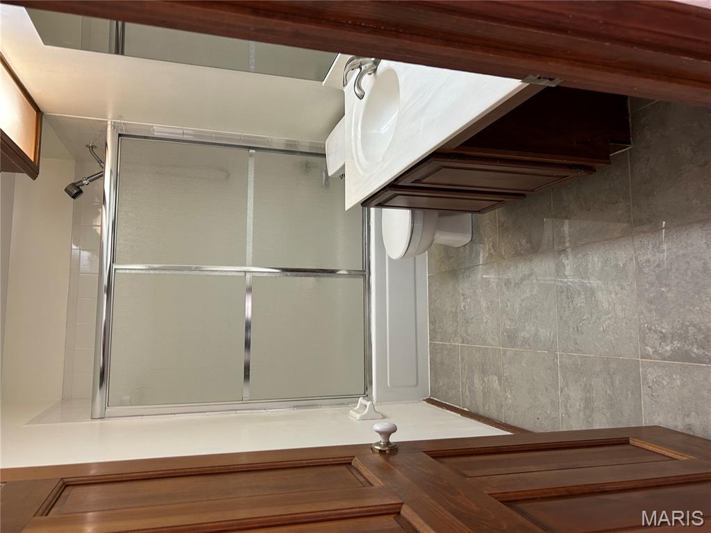 16128 Barrier Reef Court Grover, MO 63040 - Photo 23 of 35