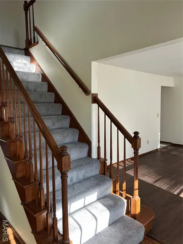 $2,700 | 16128 Barrier Reef Court, Grover, MO 63040