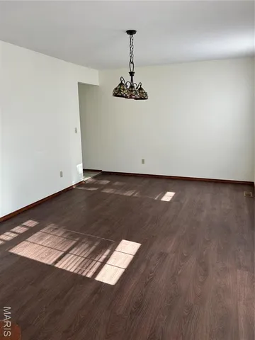 $2,700 | 16128 Barrier Reef Court, Grover, MO 63040