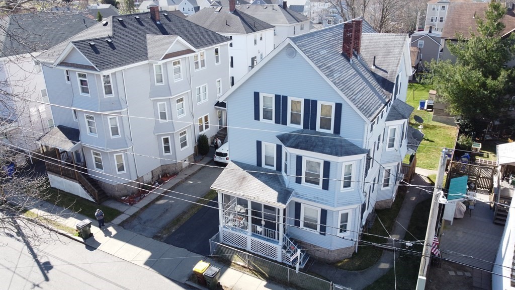 939 Maple Street Fall River, MA 02720 - Photo 3 of 40 Gallery Image 3