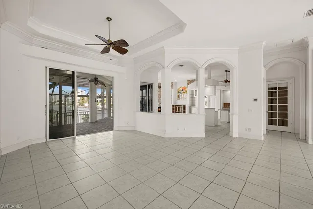 $6,200,000 | 371 Bayside Avenue, Naples, FL 34108