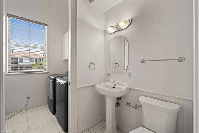 $6,200,000 | 371 Bayside Avenue, Naples, FL 34108