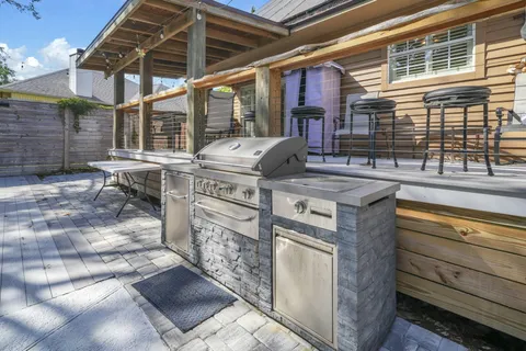 $839,000 | 702 North Lakeside Drive, Destin, FL 32541