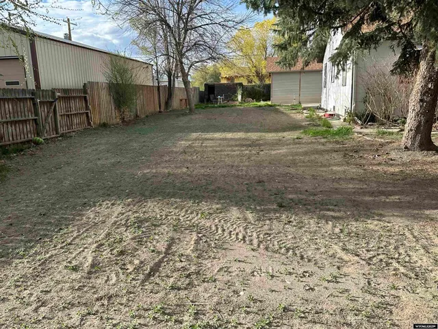 $115,000 | 358 East 5th Avenue, Torrington, WY 82240