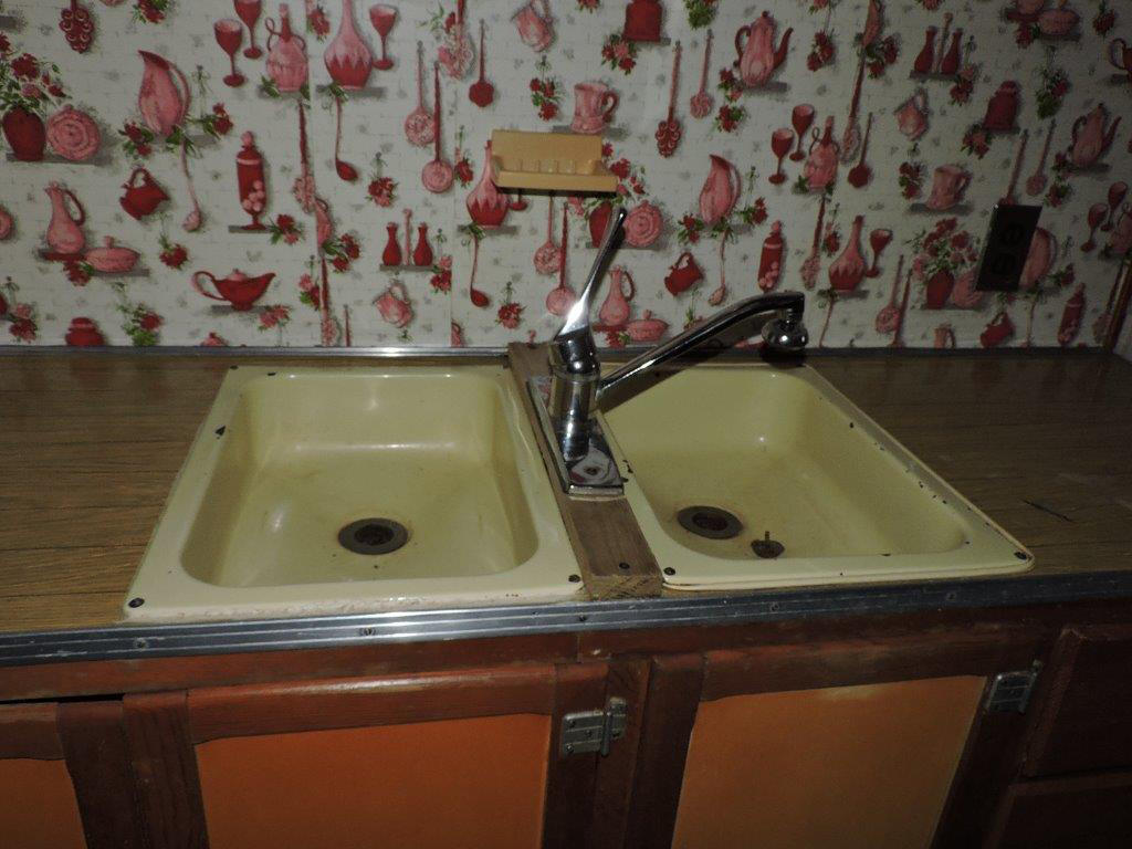 400 Miller Cove Road Catawba, VA 24070 - Photo 13 of 26 Kitchen